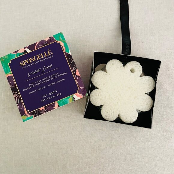 Spongelle Violet Leaf Body Wash Infused Buffer 3oz 14+ Uses Cleanse Sponge - Picture 1 of 8
